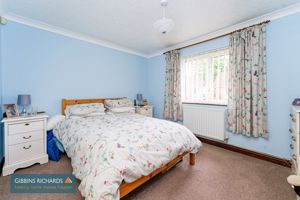 Bedroom- click for photo gallery